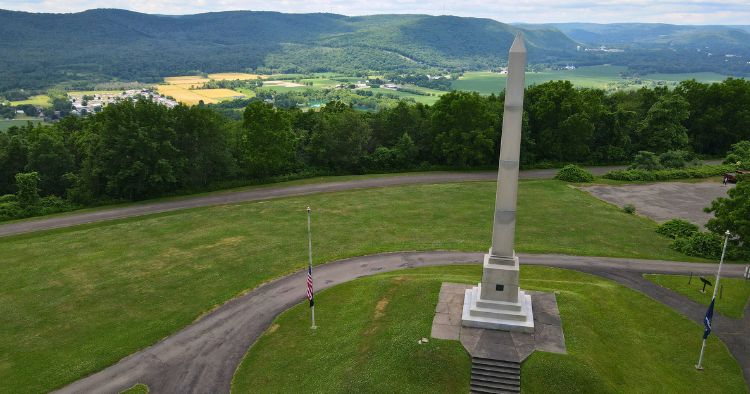 Newtown Battlefield Monument